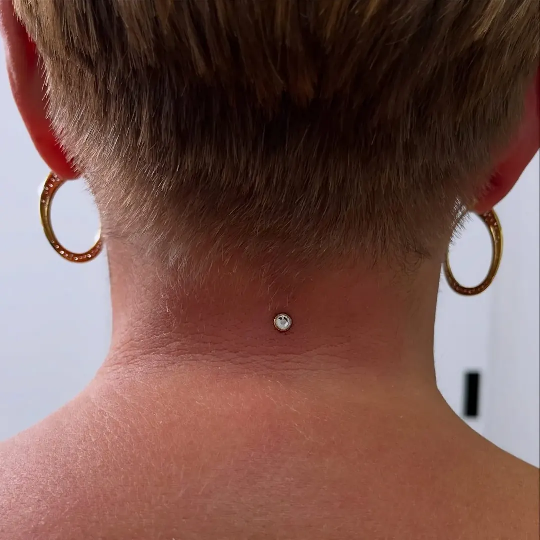 Piercing – ukázka práce Veroo Piercing, Frýdek-Místek