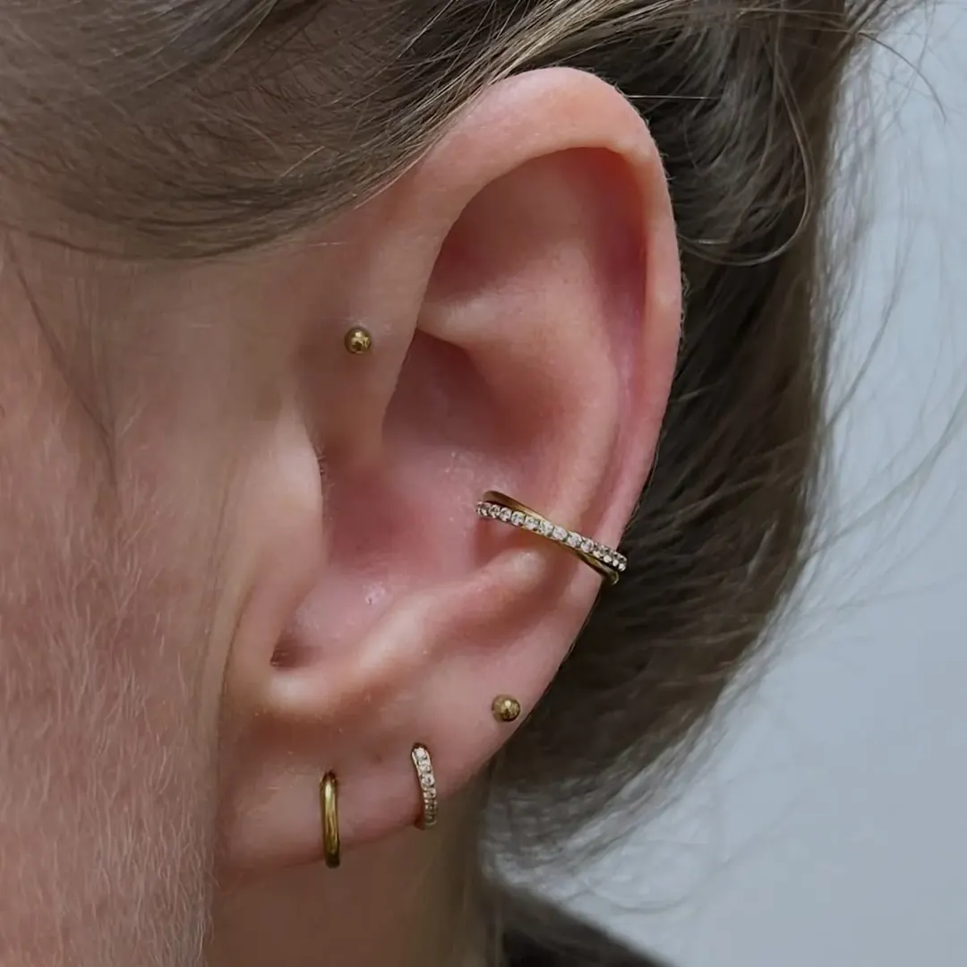 Piercing – ukázka práce Veroo Piercing, Frýdek-Místek