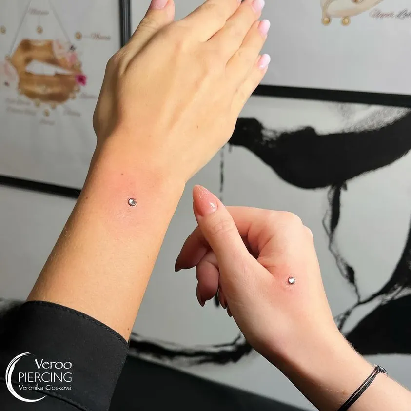 Piercing ucha