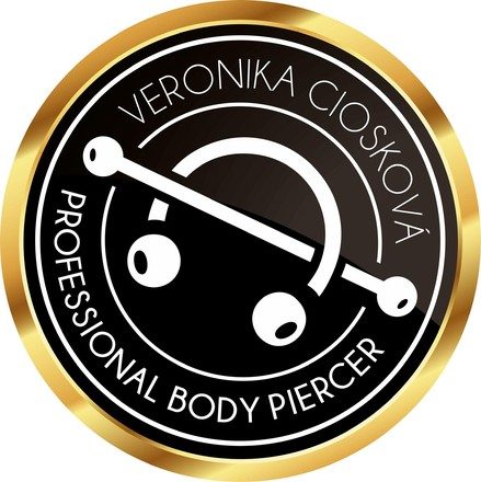 Veroo Piercing — Veronika Ciosková
